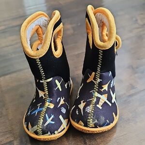 Bogs Black and Orange Toddler Boots